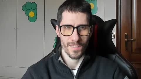 Snapshot of stevex870 chatting on 03-09-25, 03:16 Steve online show from 03-09-25, 03:16