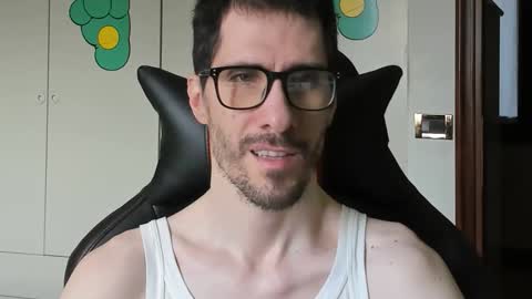 Snapshot of stevex870 chatting on 09-13-25, 07:52 Steve online show from 09-13-25, 07:52