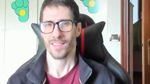 Snapshot of stevex870 chatting on 10-01-25, 08:20 Steve online show from 10-01-25, 08:20