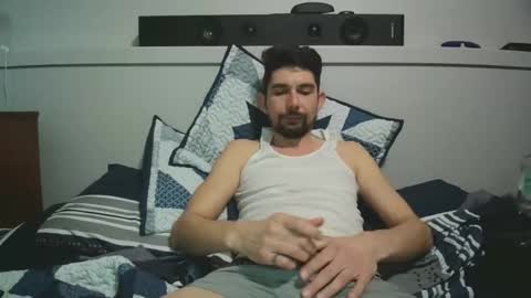 steviecombes01 online show from 04-02-26, 01:47