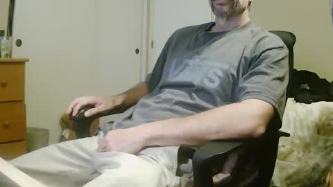 Snapshot of stevo69697 chatting on 12-06-24, 11:25 Chillguy online show from 12-06-24, 11:25