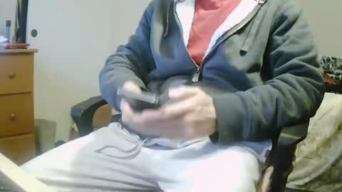 Snapshot of stevo69697 chatting on 12-13-24, 04:38 Chillguy online show from 12-13-24, 04:38