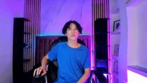Snapshot of sthepanodimonaco chatting on 05-05-26, 03:47 Sthepano online show from 05-05-26, 03:47