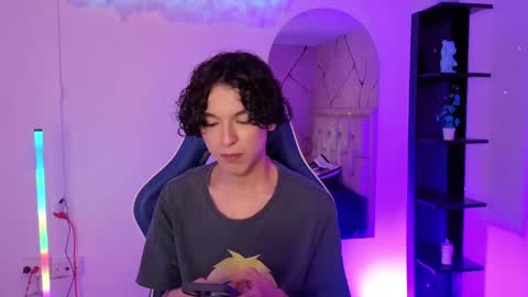 Snapshot of sthepanodimonaco chatting on 05-27-26, 03:36 Sthepano online show from 05-27-26, 03:36