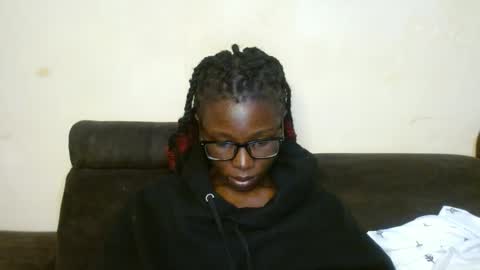 sticklavah online show from 12-19-25, 04:47