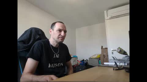 stickolive1 online show from 04-22-26, 07:33