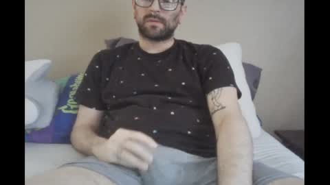 stickywhiteslime online show from 05-18-26, 08:14