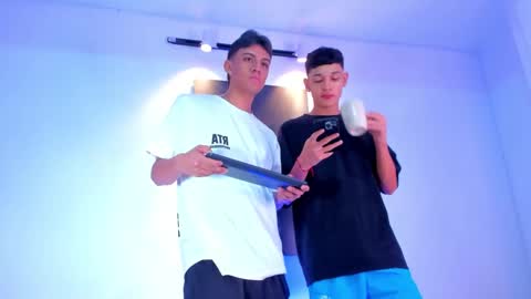 Stiven  brendan online show from 10-22-25, 02:56