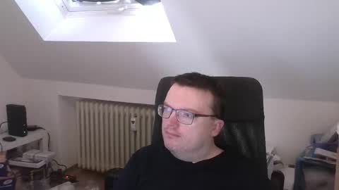 Oliver online show from 03-26-26, 07:58