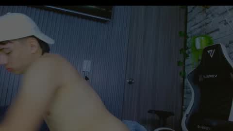 Snapshot of stiv__lea chatting on 01-11-26, 06:46 stiven leal online show from 01-11-26, 06:46