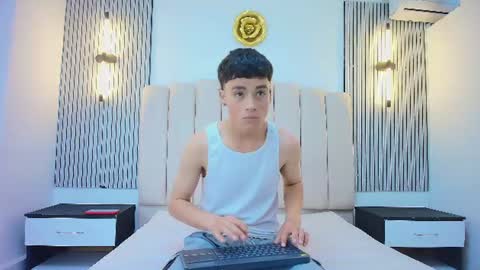 Snapshot of stiven_cooper2 chatting on 06-23-26, 12:25 stiven_cooper2 online show from 06-23-26, 12:25