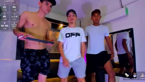 friends online show from 11-10-25, 04:33