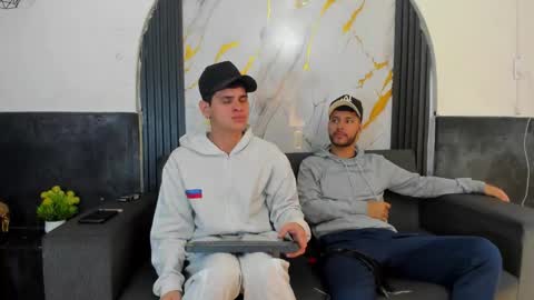 friends online show from 02-27-26, 05:07