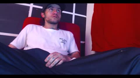 stiven online show from 11-17-25, 02:34