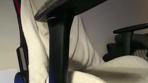 Snapshot of stivglatpik chatting on 09-15-25, 07:03 stivglatpik online show from 09-15-25, 07:03