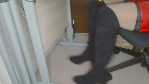 stockings_stockings online show from 05-06-26, 08:41