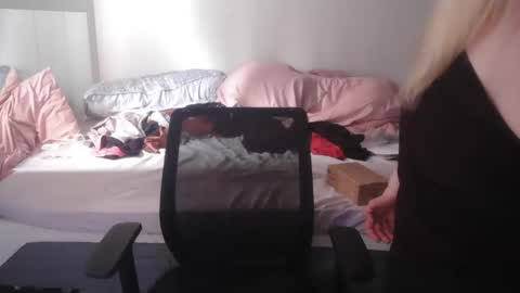 Haily online show from 06-03-26, 03:28