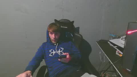 stonedpanda77 online show from 01-11-25, 04:16