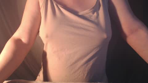 Snapshot of stonenipple chatting on 04-26-26, 04:26 stonenipple online show from 04-26-26, 04:26