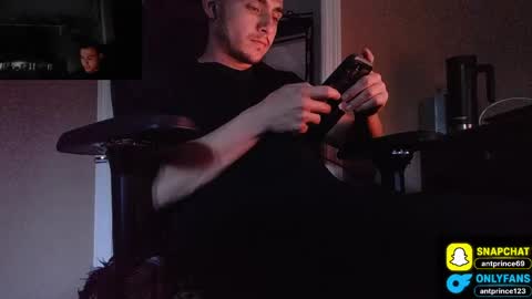 Snapshot of stoner394 chatting on 05-18-26, 02:45 stoner394 online show from 05-18-26, 02:45