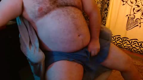 Stonerbear42 online show from 10-13-25, 09:20