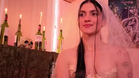 Liz online show from 10-13-25, 09:04