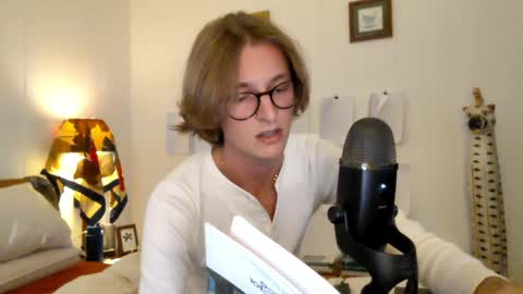 Snapshot of stoopidtwink chatting on 05-21-26, 06:53 Stoopid Twink online show from 05-21-26, 06:53