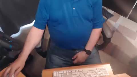 Snapshot of stormy6569 chatting on 10-13-25, 02:06 Stormy6569 online show from 10-13-25, 02:06