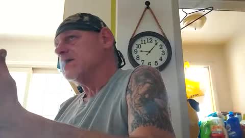 Snapshot of stormynorm14 chatting on 02-23-25, 02:04 stormynorm14 online show from 02-23-25, 02:04