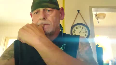 Snapshot of stormynorm14 chatting on 10-04-25, 07:01 stormynorm14 online show from 10-04-25, 07:01