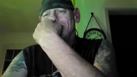 Snapshot of stormynorm14 chatting on 10-11-25, 01:05 stormynorm14 online show from 10-11-25, 01:05
