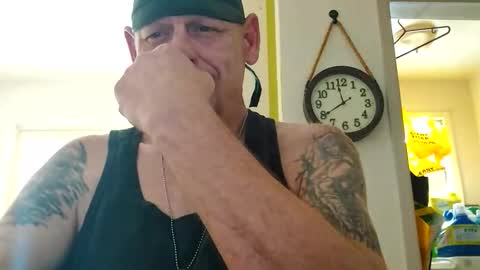 Snapshot of stormynorm14 chatting on 12-22-25, 04:37 stormynorm14 online show from 12-22-25, 04:37