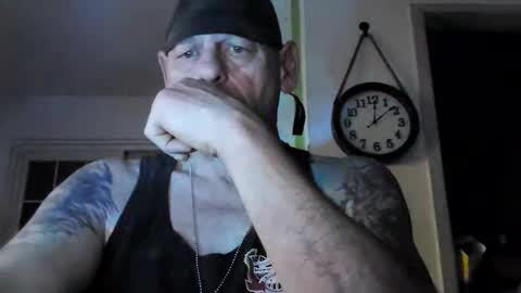 Snapshot of stormynorm14 chatting on 12-23-25, 05:05 stormynorm14 online show from 12-23-25, 05:05
