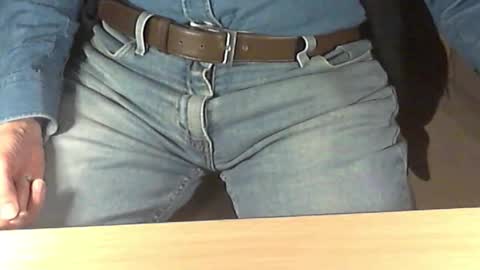 Snapshot of str8_dave chatting on 12-13-25, 08:36 Dave online show from 12-13-25, 08:36