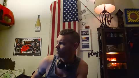 Str8 online show from 02-24-25, 10:03