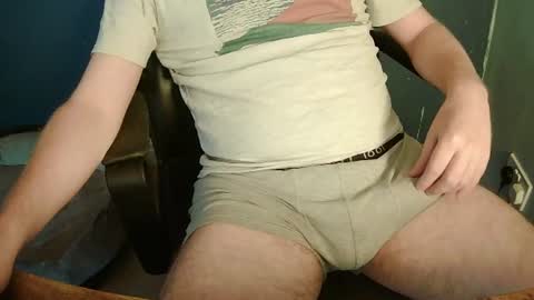 Snapshot of str8sexy99 chatting on 07-30-26, 07:35 str8sexy99 online show from 07-30-26, 07:35