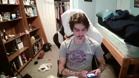 Snapshot of str8whiteboy21 chatting on 02-14-25, 01:13 str8whiteboy21 online show from 02-14-25, 01:13