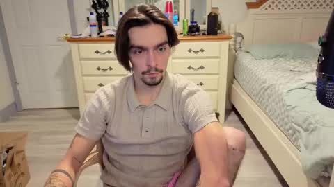 str8whiteboy21 online show from 11-28-25, 02:14