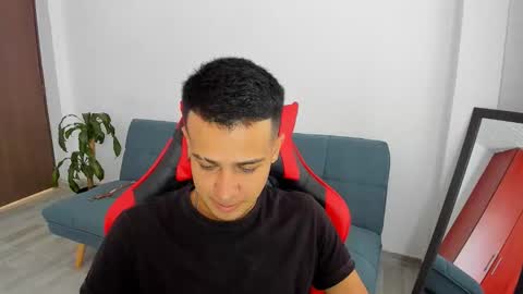 straight_boys_hornys online show from 03-20-26, 06:02