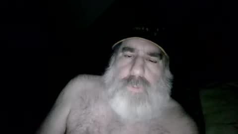Snapshot of straightbear4you chatting on 03-10-26, 06:51 Straightbear4you online show from 03-10-26, 06:51