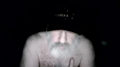 Snapshot of straightbear4you chatting on 03-12-26, 10:43 Straightbear4you online show from 03-12-26, 10:43