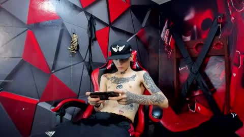 NICK online show from 10-22-25, 01:28