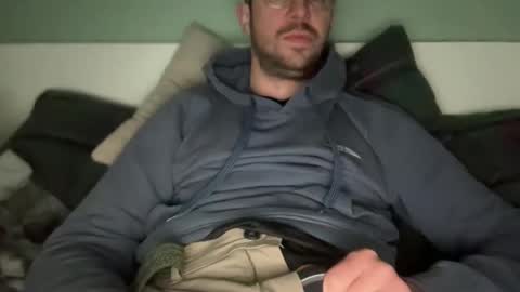 straightfirelotus1000000 online show from 03-04-26, 04:13