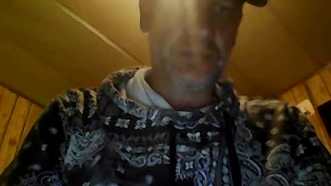 Snapshot of straightmaletouse chatting on 06-13-26, 06:22 straightmaletouse online show from 06-13-26, 06:22
