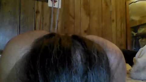 Snapshot of straightmaletouse chatting on 06-15-26, 09:00 straightmaletouse online show from 06-15-26, 09:00
