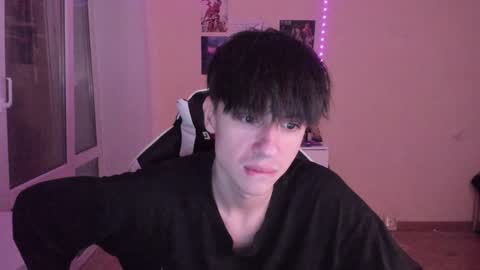 Ray online show from 12-07-24, 01:36