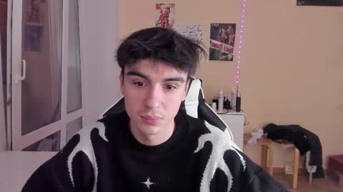 Ray online show from 02-09-25, 04:29