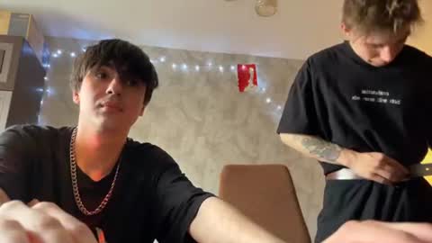 Ray online show from 06-17-26, 09:56