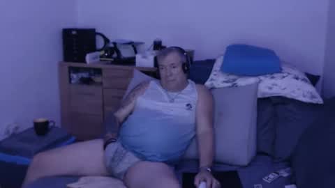 Stranger online show from 09-22-25, 07:49