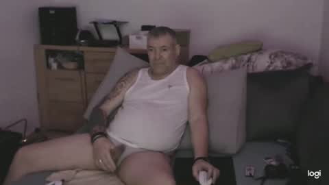 Stranger online show from 01-18-26, 12:14